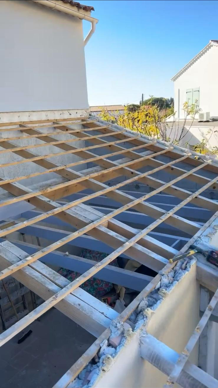 Entreprise de couverture à Quincy-Voisins (77860) - DVR Couverture en Seine et Marne (77)